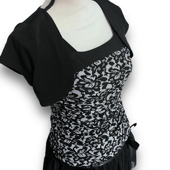 Byer Wear - Vintage Black & White Drop Waist Formal Midi/Mini Dress - Picture 4 of 8